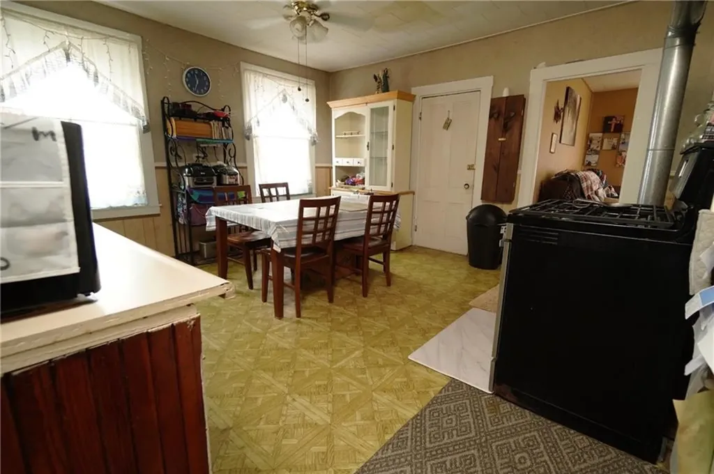 26 Farm Street Woonsocket RI 02895