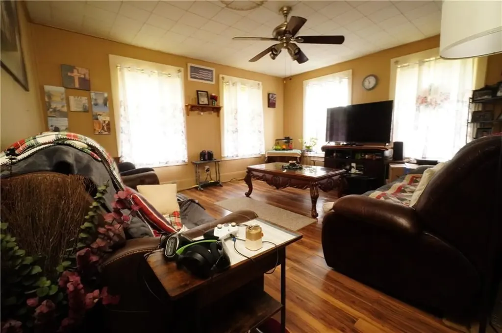 26 Farm Street Woonsocket RI 02895