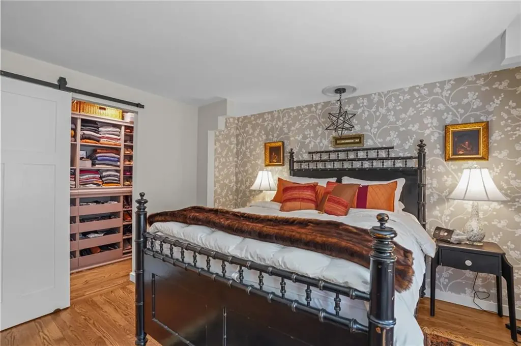 25 King Philip Road Pawtucket RI 02861