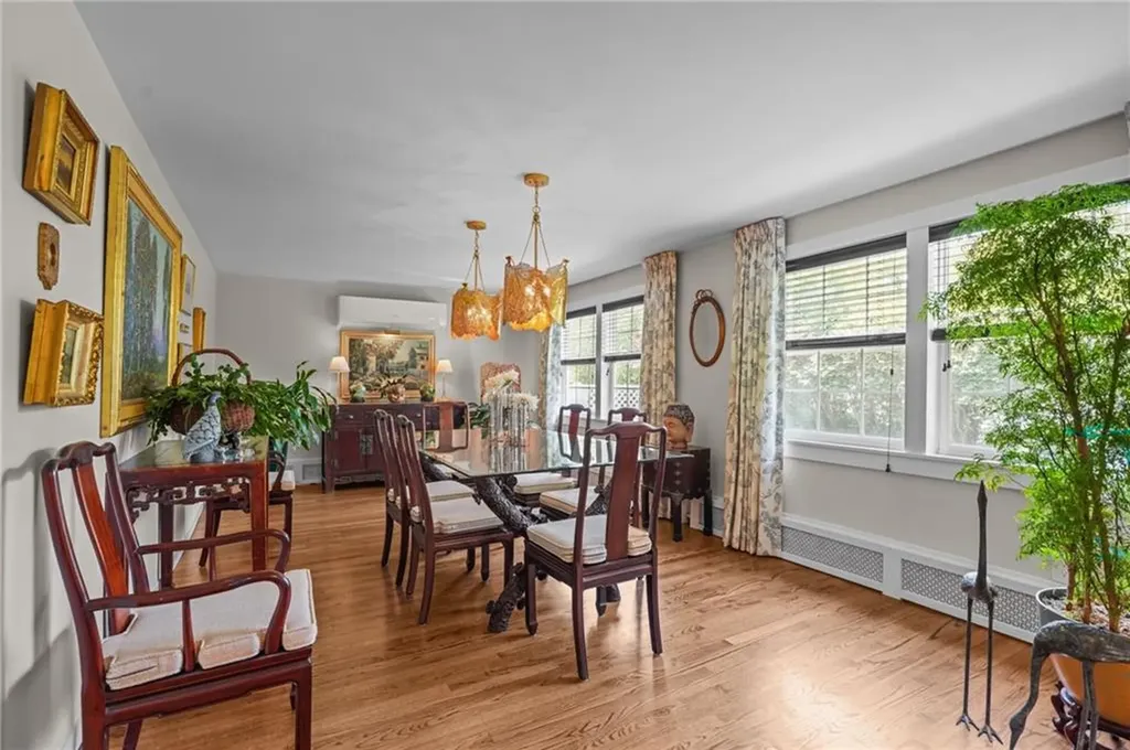 25 King Philip Road Pawtucket RI 02861