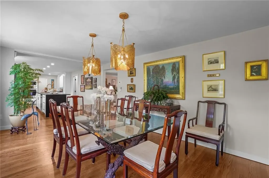 25 King Philip Road Pawtucket RI 02861