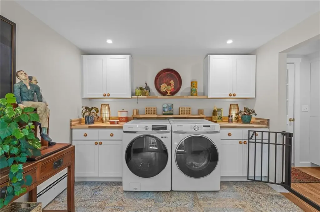 25 King Philip Road Pawtucket RI 02861
