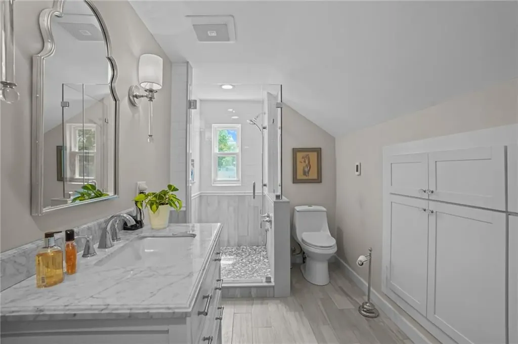 25 King Philip Road Pawtucket RI 02861