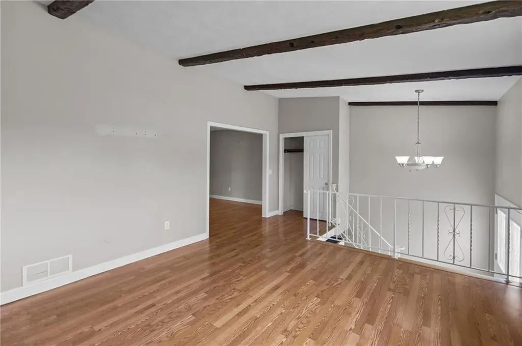 19 Irondale Street Warwick RI 02886