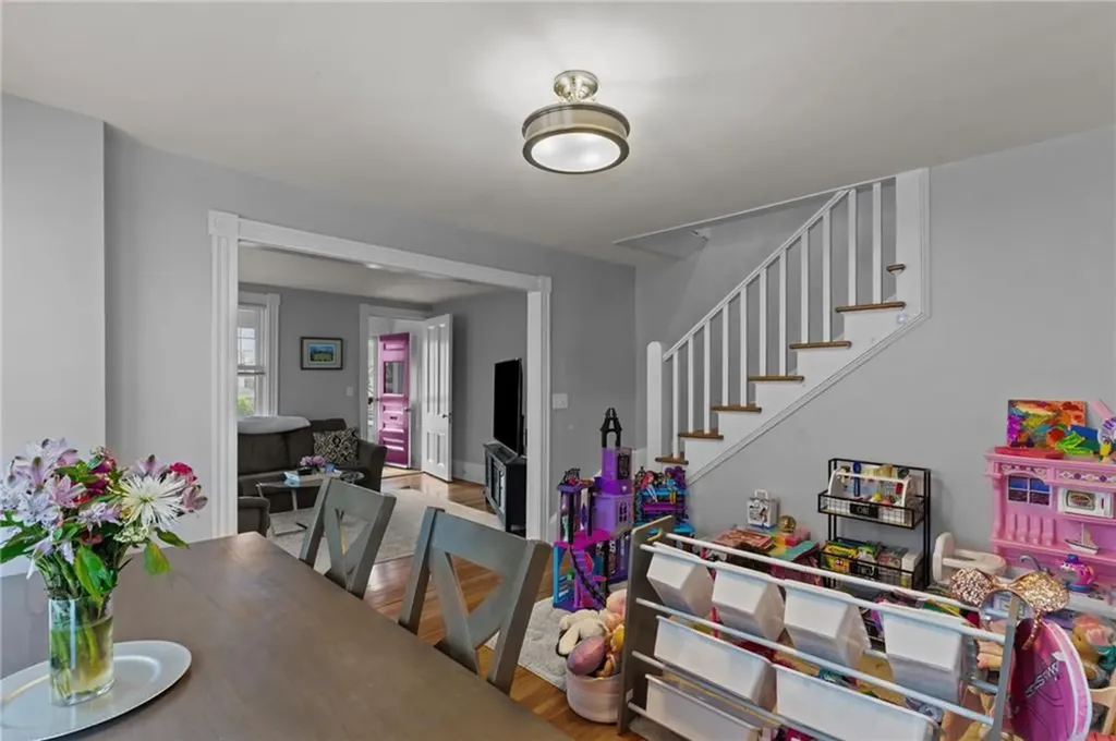 44 Bedlow Avenue Newport RI 02840
