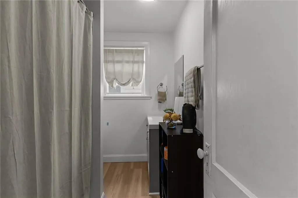 44 Bedlow Avenue Newport RI 02840