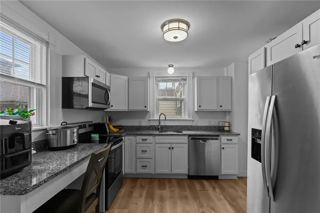 44 Bedlow Avenue Newport RI 02840