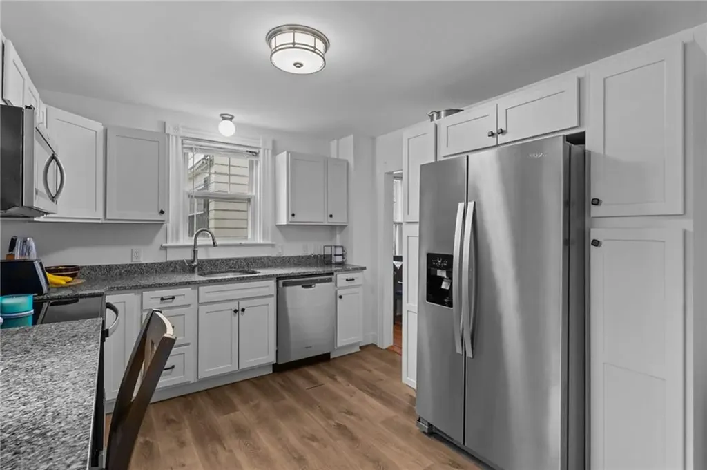 44 Bedlow Avenue Newport RI 02840