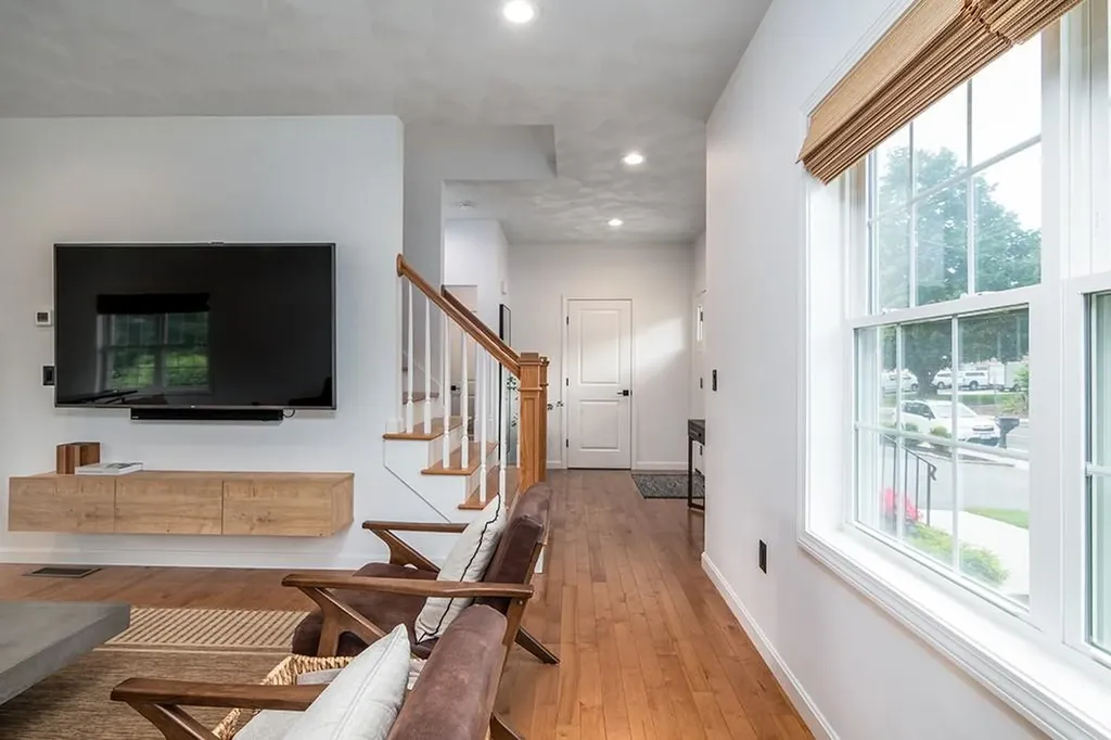 243 Simmonsville Avenue Johnston RI 02919
