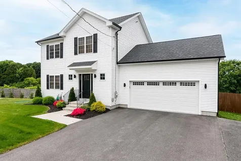 243 Simmonsville Avenue Johnston RI 02919