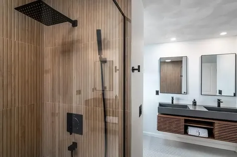 243 Simmonsville Avenue Johnston RI 02919