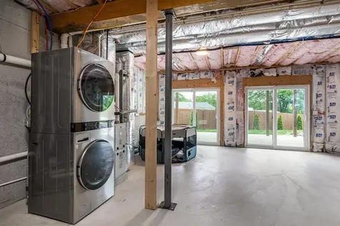 243 Simmonsville Avenue Johnston RI 02919