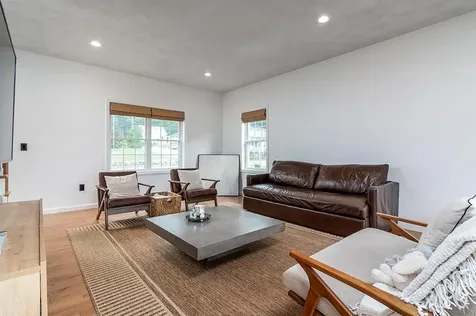 243 Simmonsville Avenue Johnston RI 02919