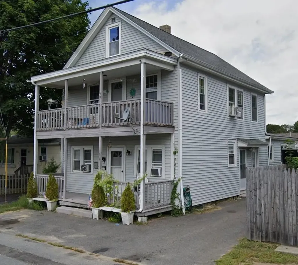 55 Railroad Avenue Swansea MA 02777