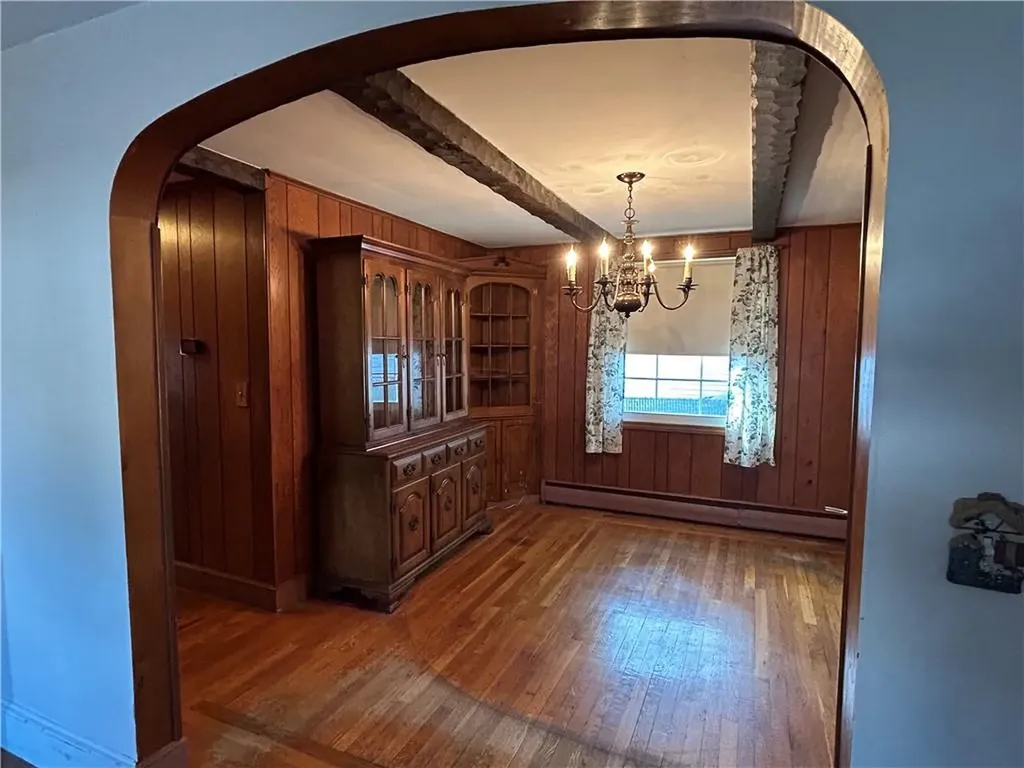 33 Moorland Avenue Providence RI 02908