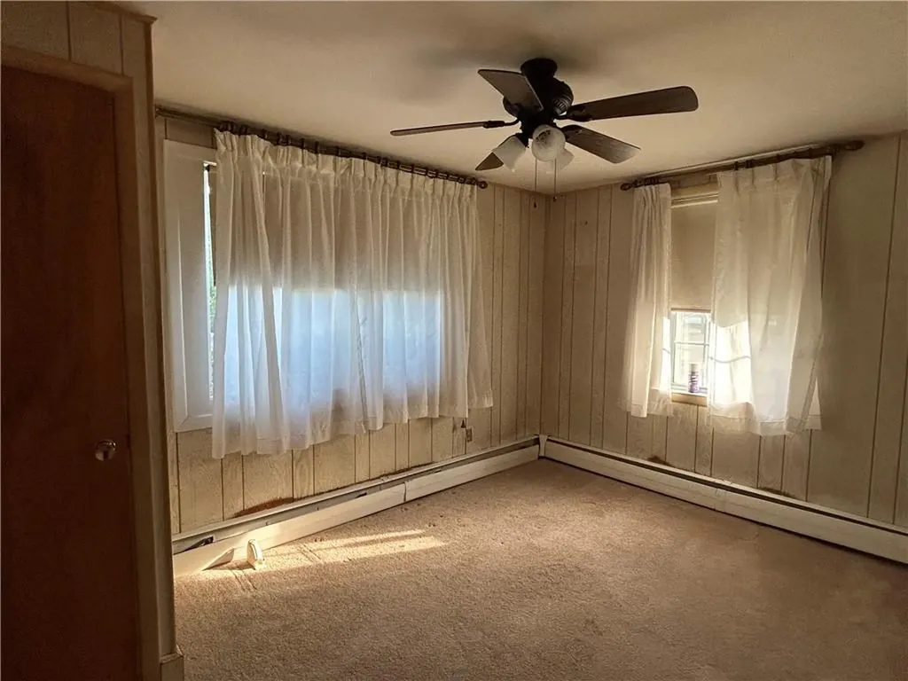 33 Moorland Avenue Providence RI 02908