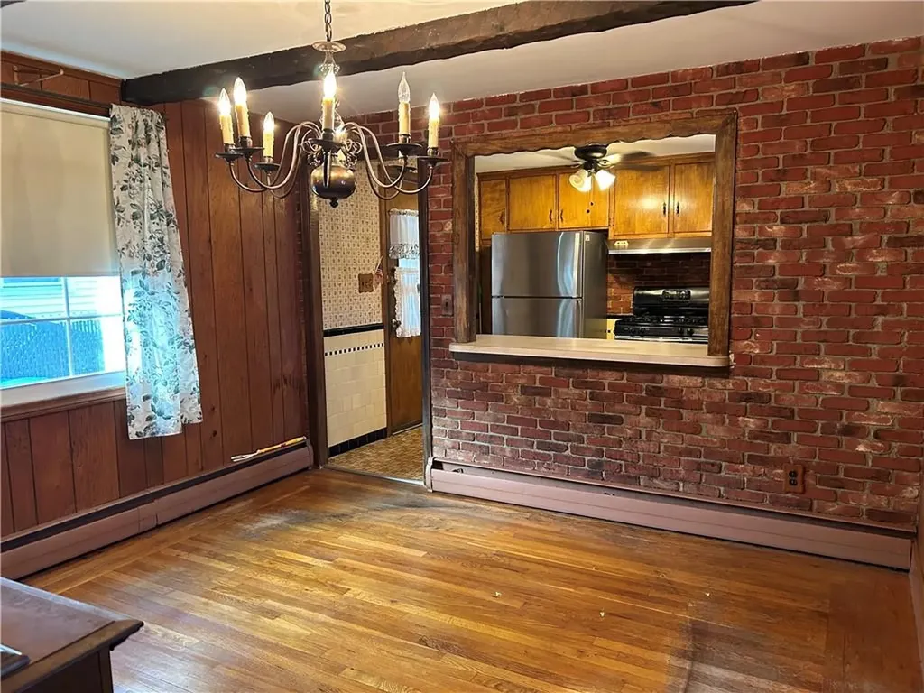 33 Moorland Avenue Providence RI 02908