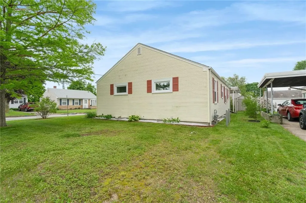 45 Cedarcrest Drive Pawtucket RI 02861