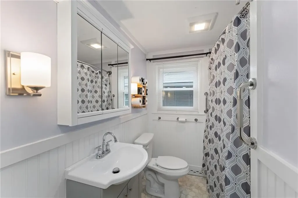 45 Cedarcrest Drive Pawtucket RI 02861