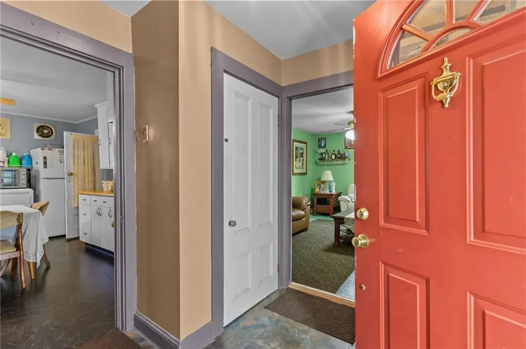 43 Dexter Street Woonsocket RI 02895