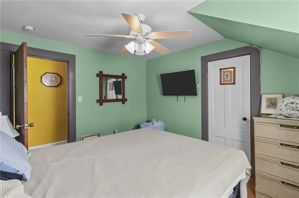 43 Dexter Street Woonsocket RI 02895