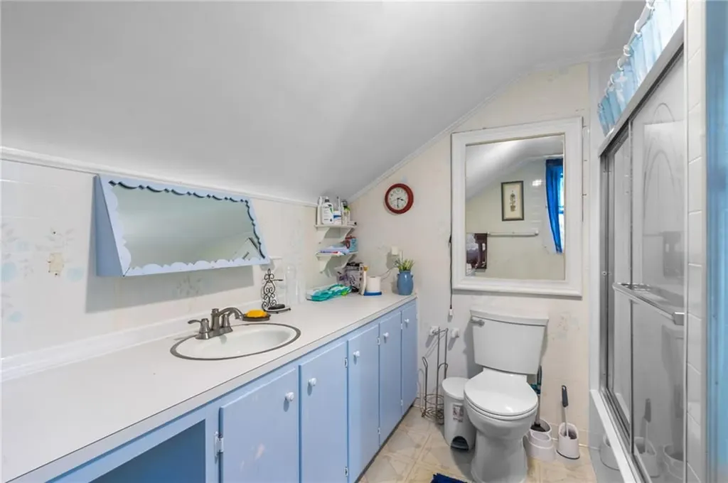 43 Dexter Street Woonsocket RI 02895