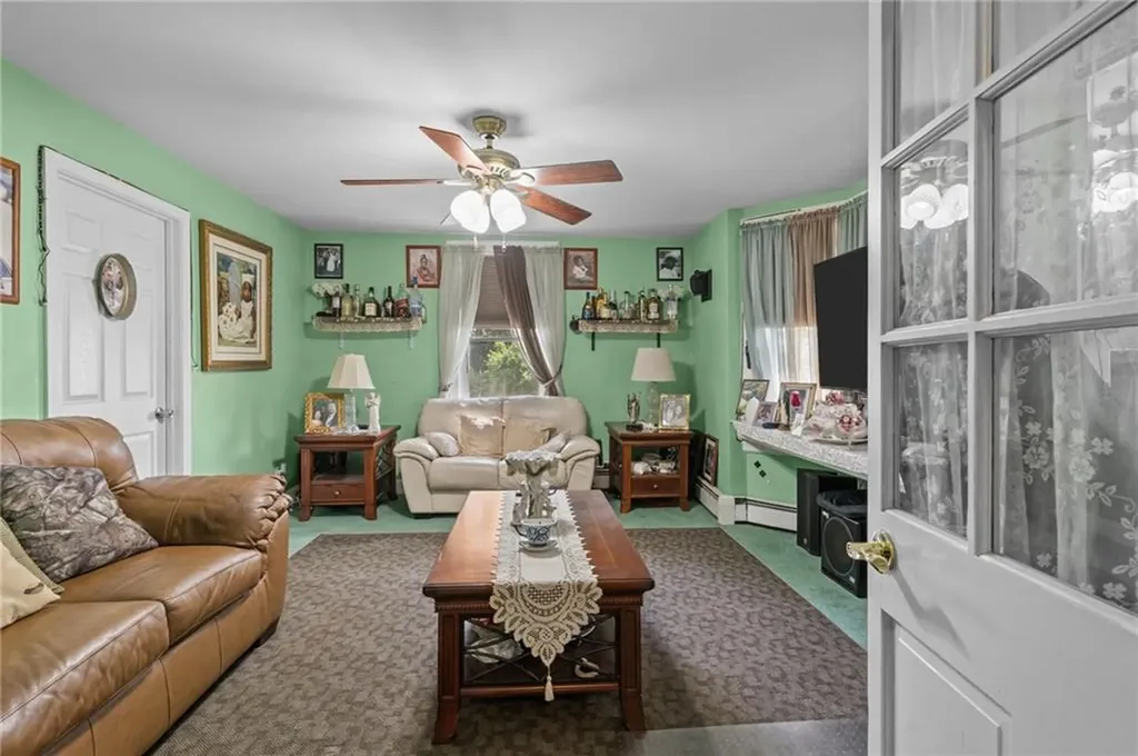 43 Dexter Street Woonsocket RI 02895