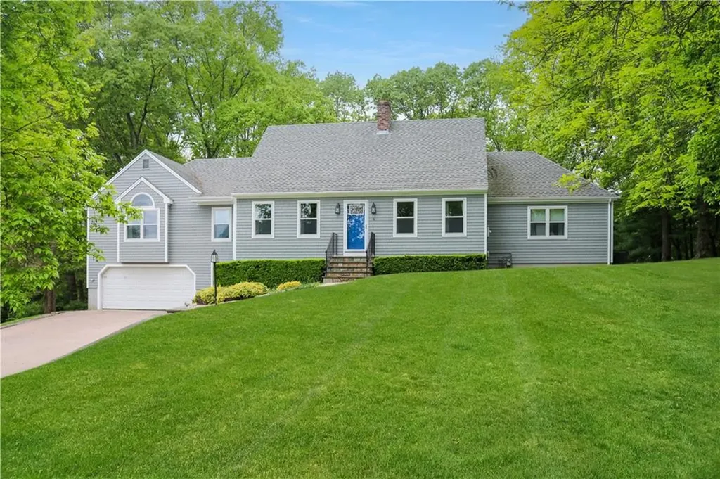 6 Forrestal Drive Westerly RI 02891