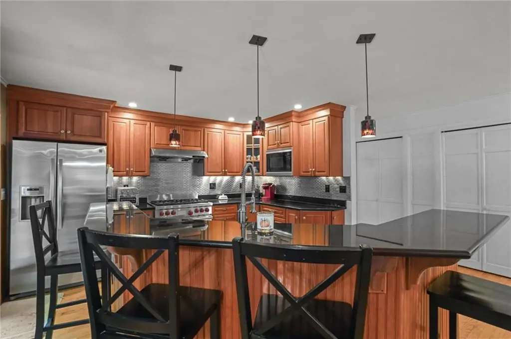 2 Westview Drive Westerly RI 02891