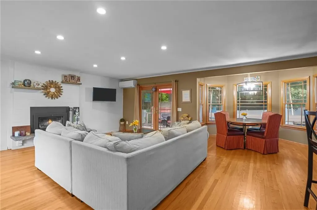 2 Westview Drive Westerly RI 02891