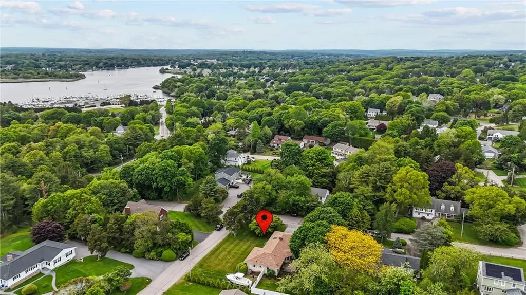 2 Westview Drive Westerly RI 02891