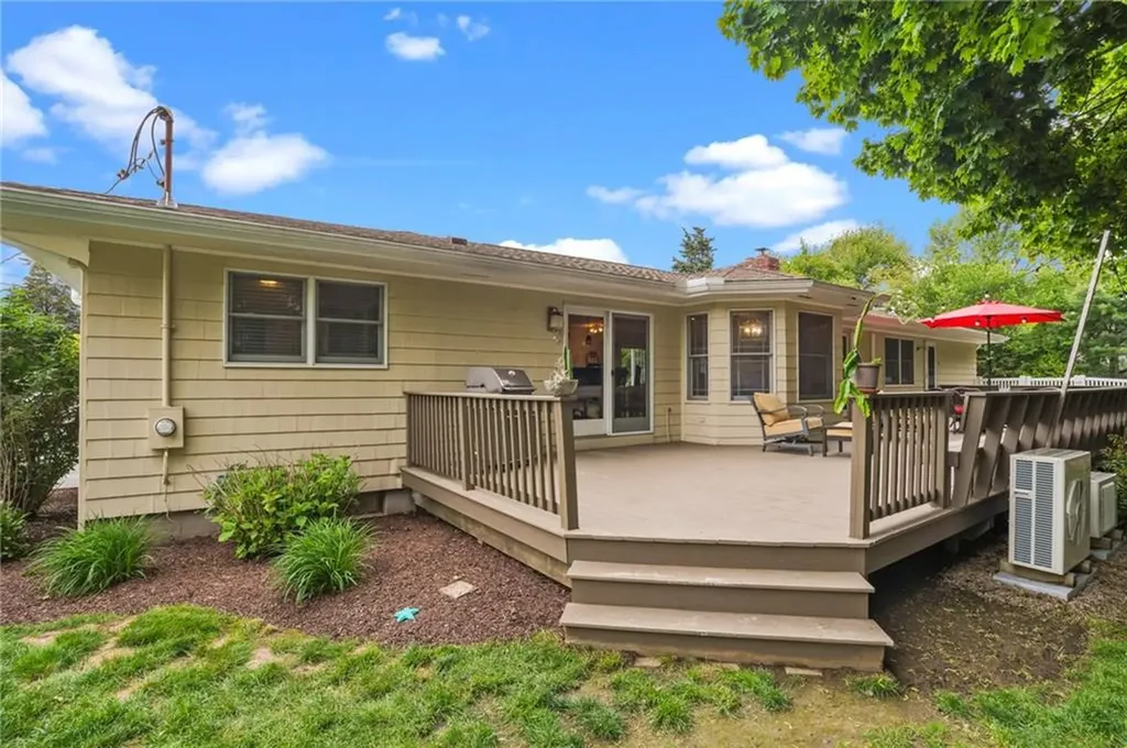 2 Westview Drive Westerly RI 02891