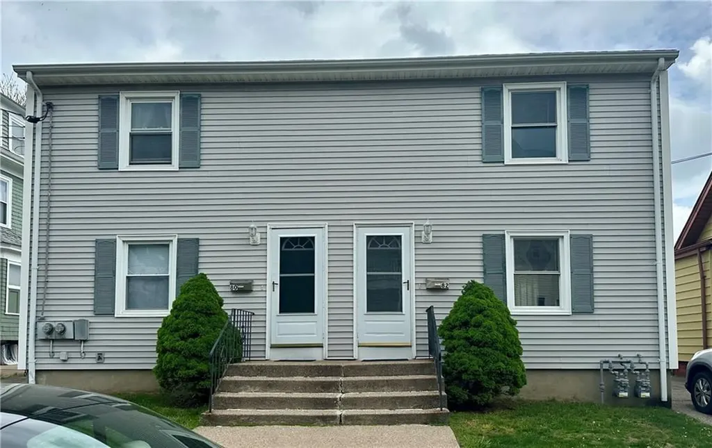 82 Maynard Street Pawtucket RI 02860