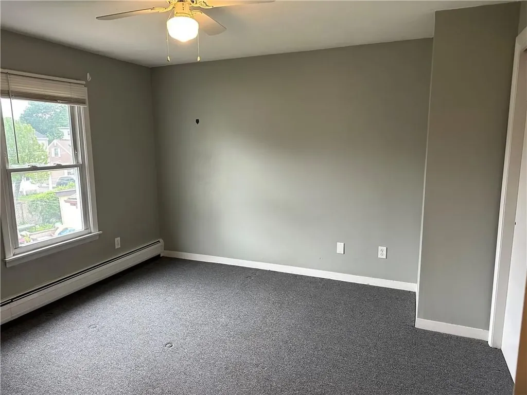 82 Maynard Street Pawtucket RI 02860