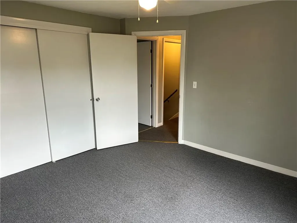 82 Maynard Street Pawtucket RI 02860