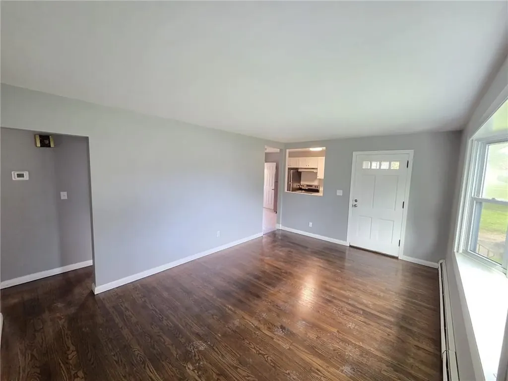 119 Evergreen Avenue Tiverton RI 02878