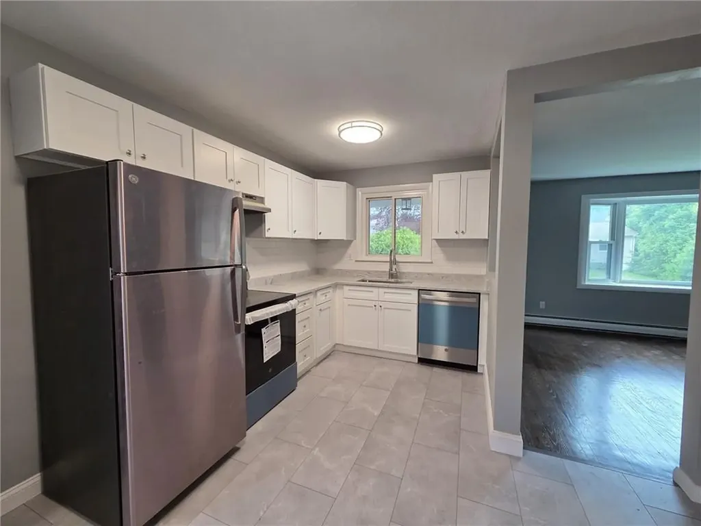 119 Evergreen Avenue Tiverton RI 02878