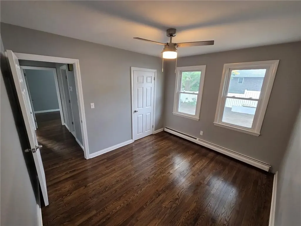 119 Evergreen Avenue Tiverton RI 02878