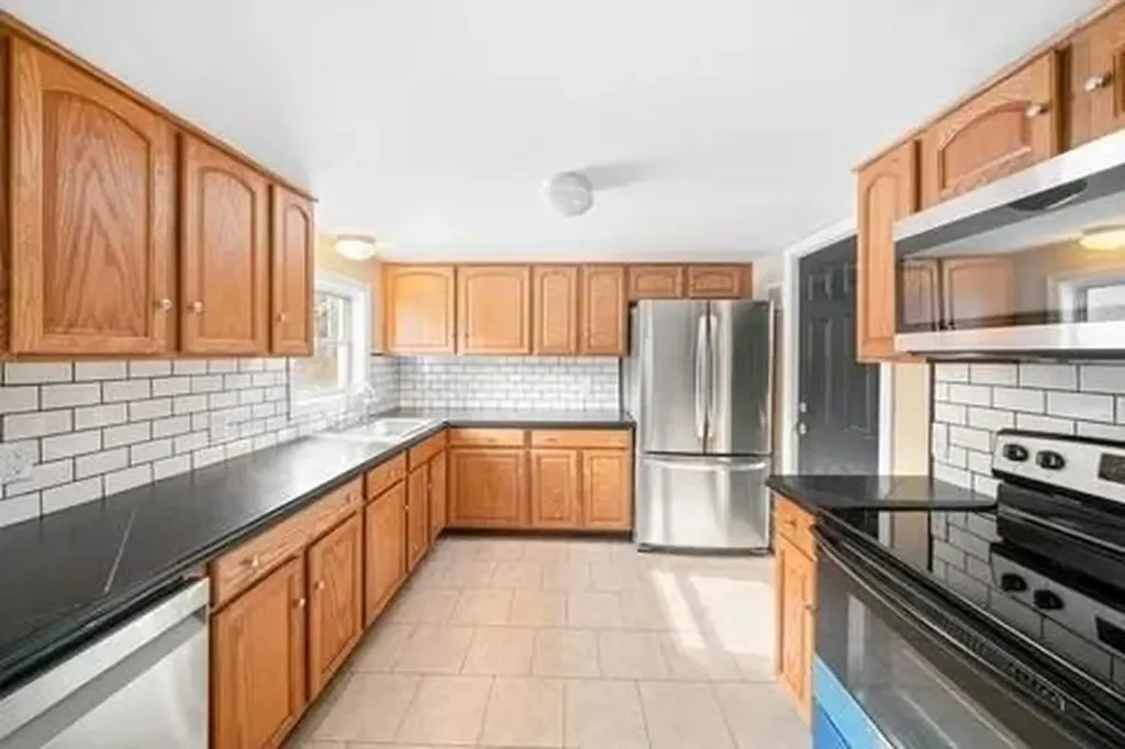 111 Hopkins Hollow Road Coventry RI 02827