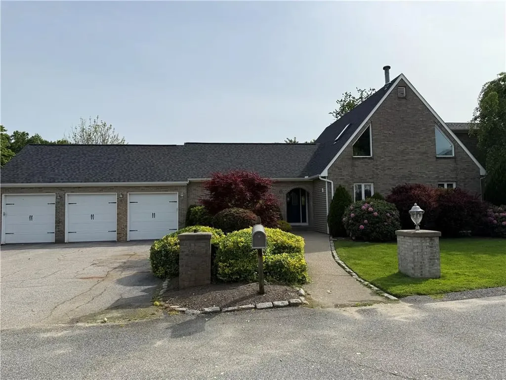 4 Albert Drive Johnston RI 02919