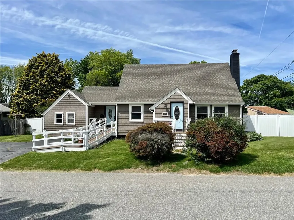 25 Oriole Avenue Cranston RI 02920