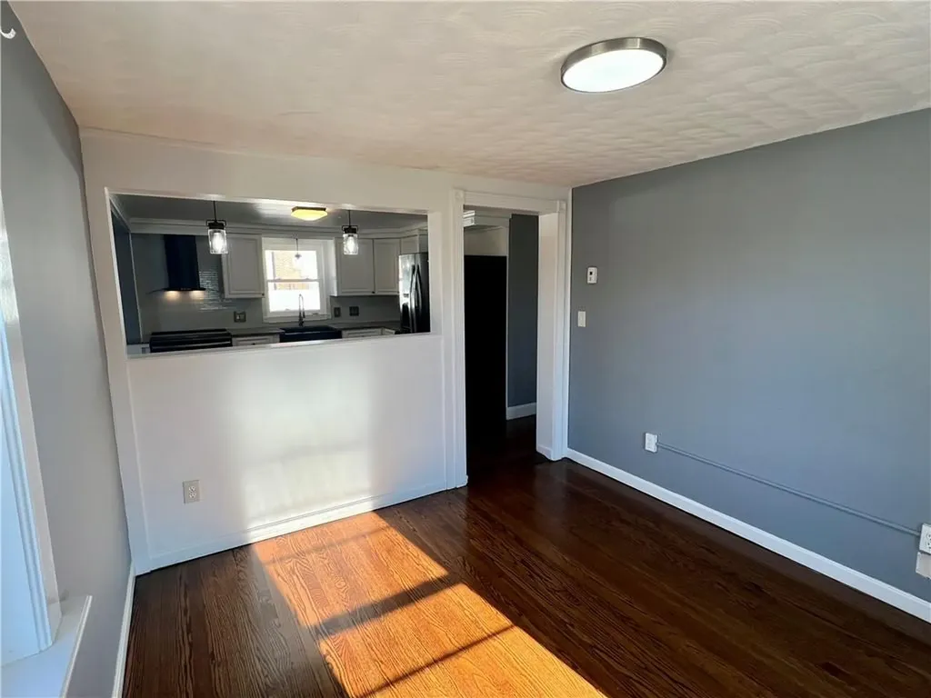 25 Oriole Avenue Cranston RI 02920