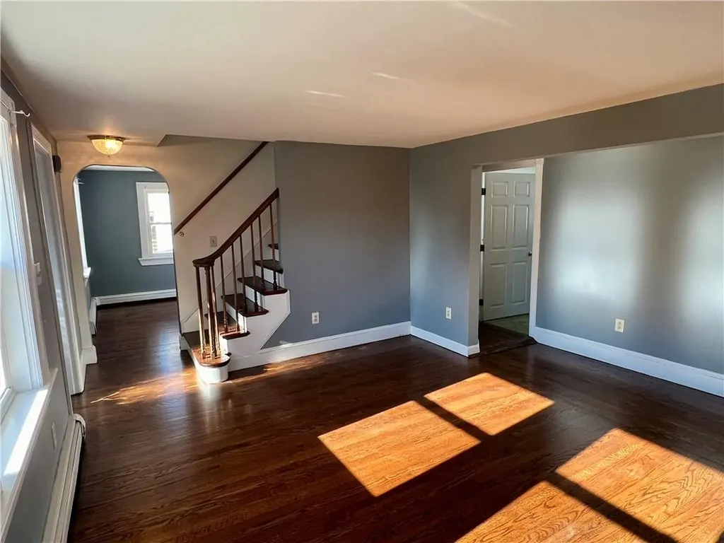 25 Oriole Avenue Cranston RI 02920