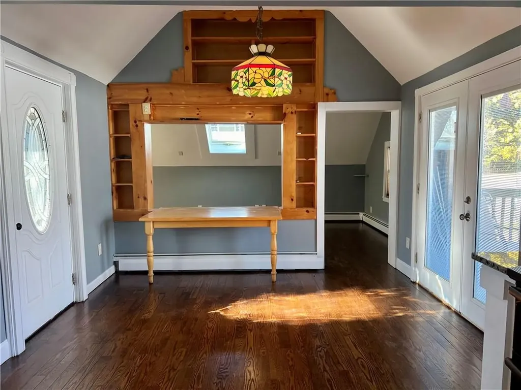 25 Oriole Avenue Cranston RI 02920