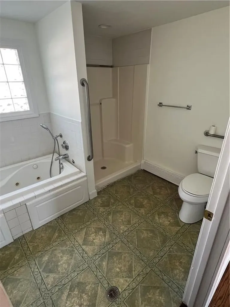 25 Oriole Avenue Cranston RI 02920