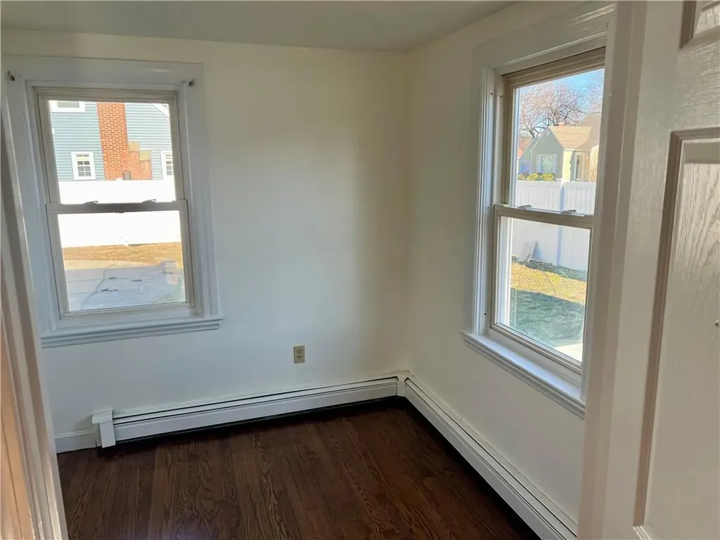 25 Oriole Avenue Cranston RI 02920