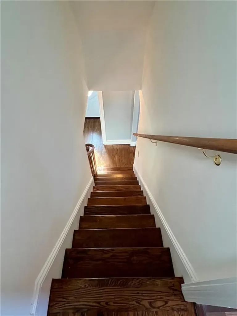 25 Oriole Avenue Cranston RI 02920