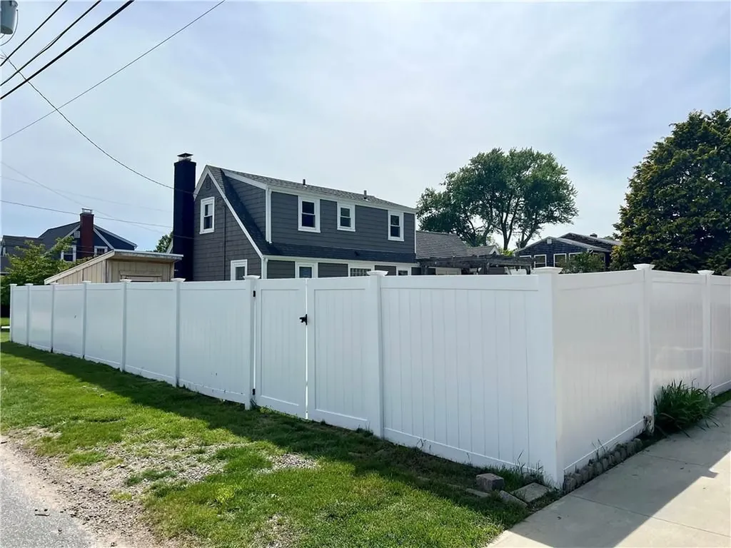 25 Oriole Avenue Cranston RI 02920