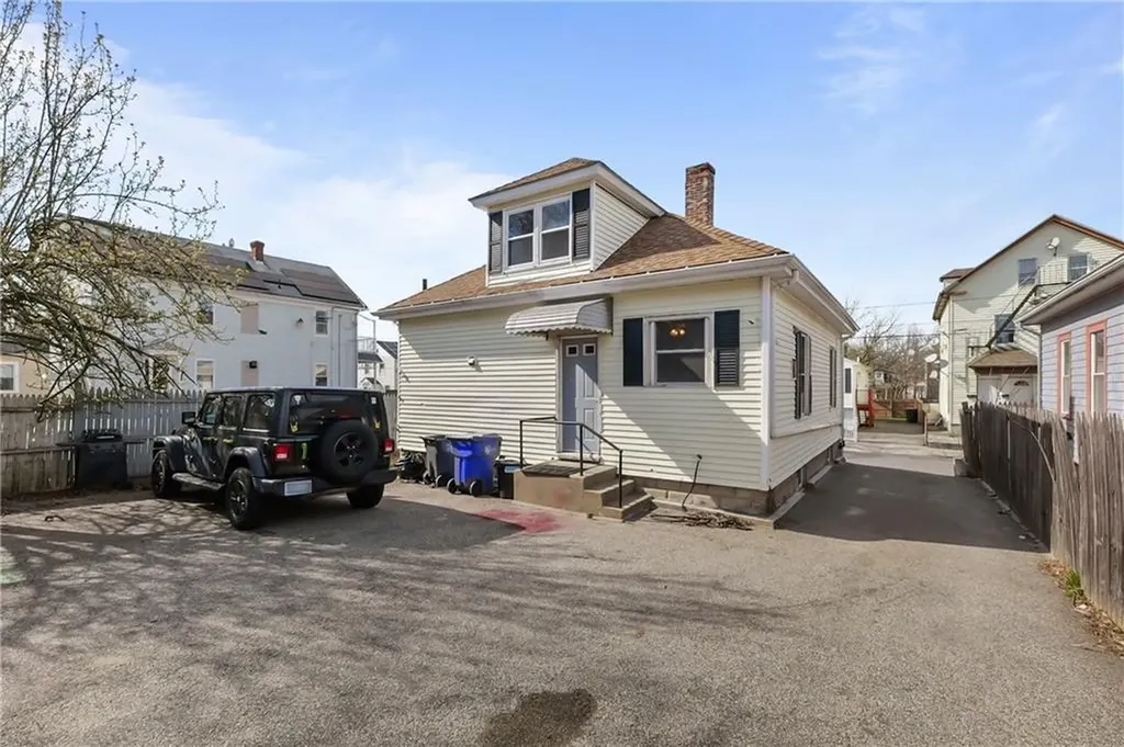 100 Pomona Avenue Providence RI 02908