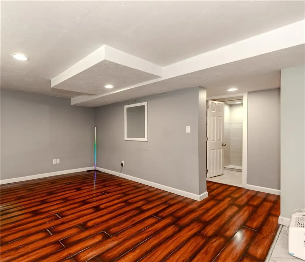 412 East Avenue Pawtucket RI 02860